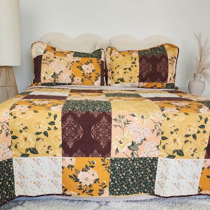Terraza Coverlet